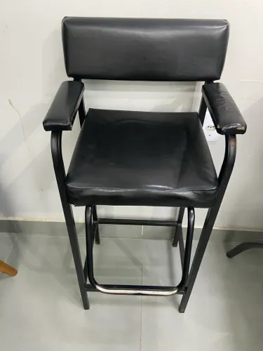 Cadeira o/ barbearia- criança