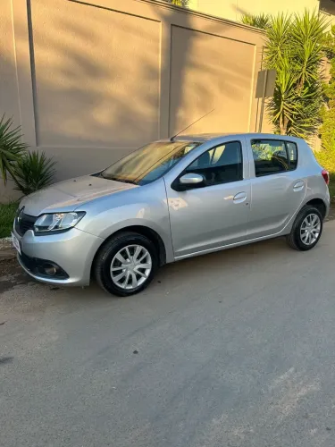 Renault Sandero Authentique Hi-power 1.0 16V 5P 2016