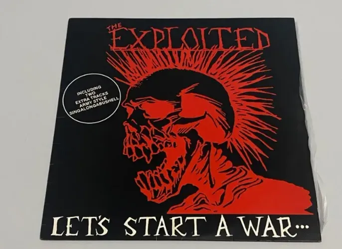 Lp The Exploited - Let's Start A War... Said Maggie One Day