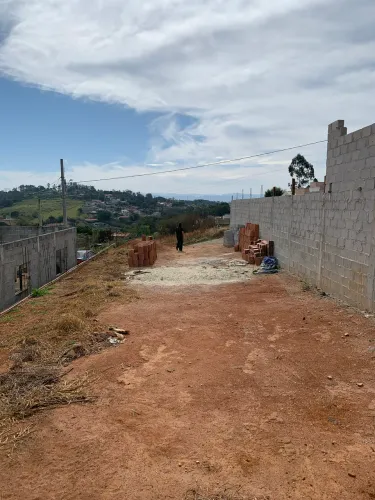 Terreno 8x32