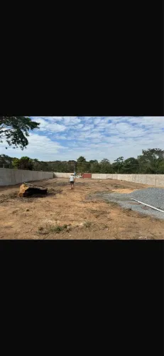 Vendo uma área de 1.413 m2