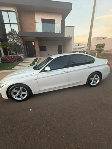 BMW 320I A 2.0 Turbo/activeflex 16V 184cv 4P 2014