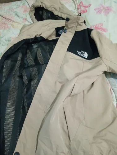 Corta vento the north face