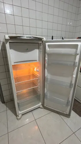 Geladeira Consul Frost Free - Para vender rápido
