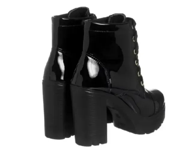 Bota tratadora