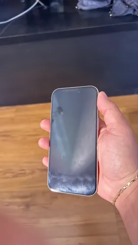 iPhone 15 rosa