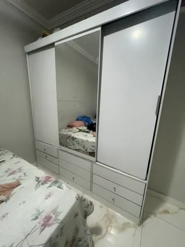 Guarda-roupa