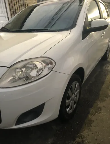 Fiat Palio Attractive 1.0 EVO Fire Flex 8V 5P 2015