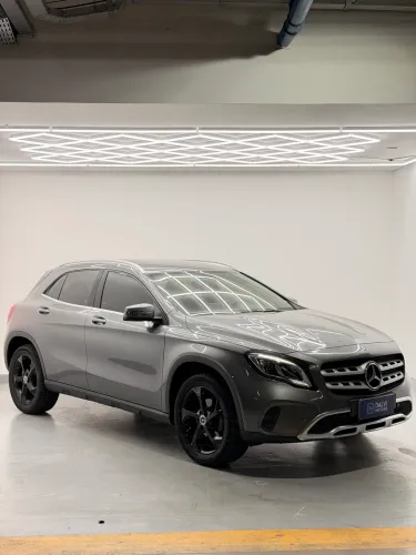 Mercedes-Benz GLA 200 Adv. 1.6/1.6 TB 16V Flex Aut. 2018
