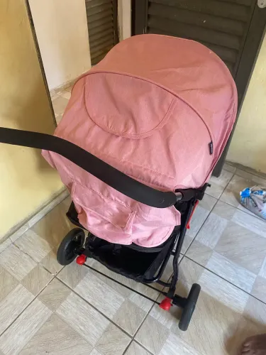 Carrinho e bebê conforto 
