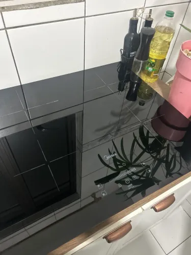 Fogão de indução Midea novo