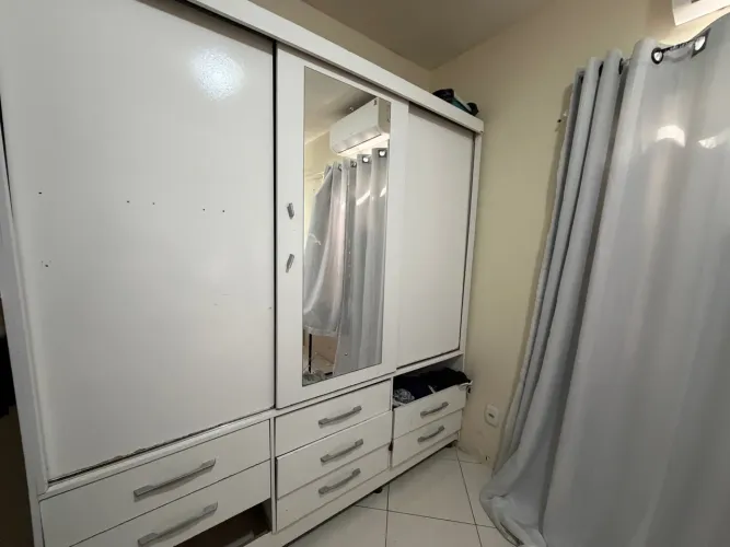 Guarda roupa