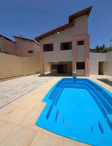 Vendo essa casa! Em Montes Claros !