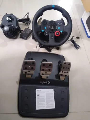 Volante Logitech G29 completo + Câmbio / Simulador de Corrida PS4 PS5 PC - Estado de novo