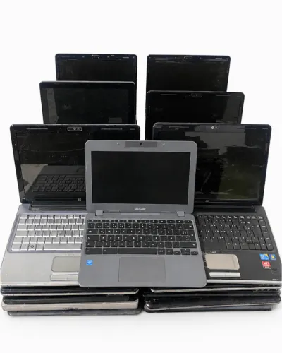 Lote c/ Aproximadamente 38 Notebooks Dell HP Positivo Samsung - Parte Testada