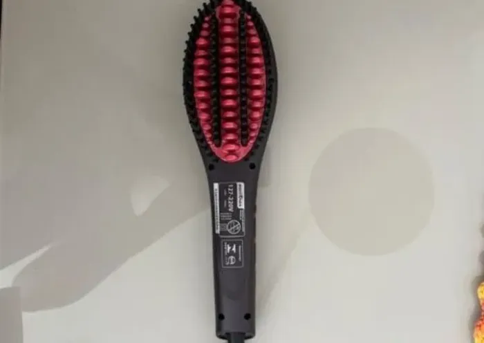 Escova Britânia Modelle