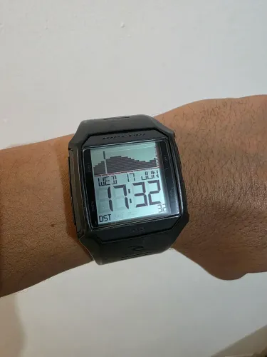 Relogio Ripcurl Rifles Tide - Surfista