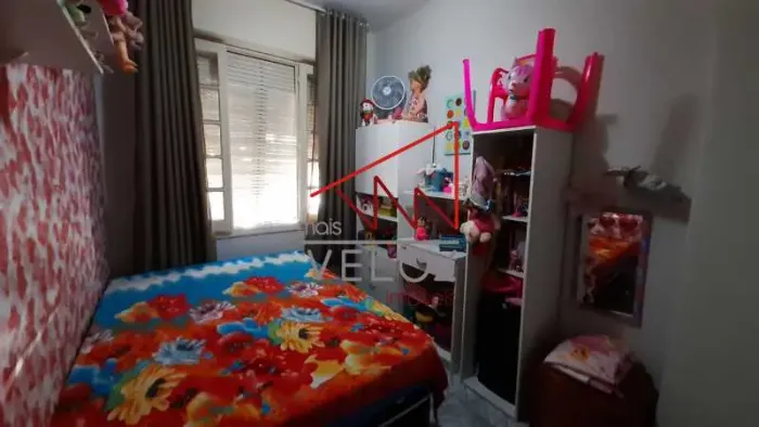 Apartamento : / Residencial / Glória