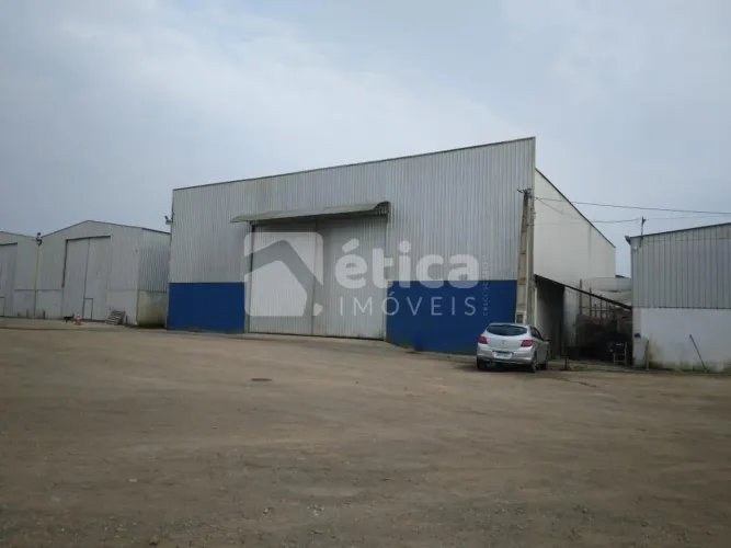 Galpão Comercial com 500m² - Espaço Ideal para Empresa, Depósito ou Logística