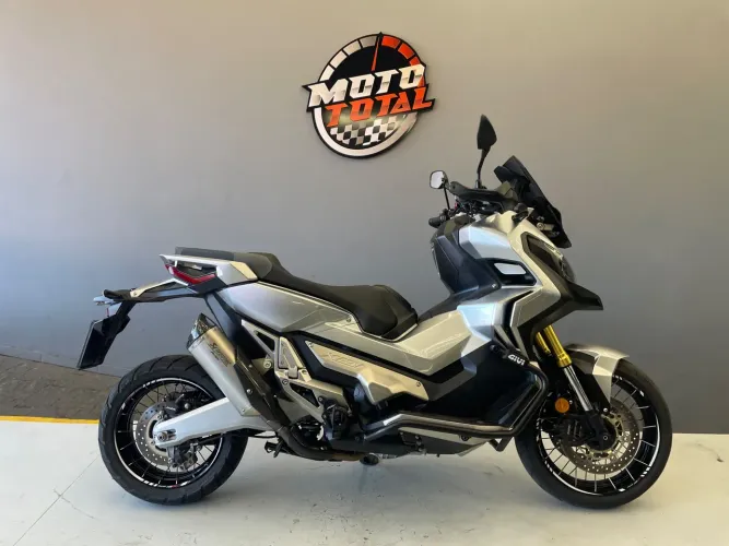 Honda X-adv 2017