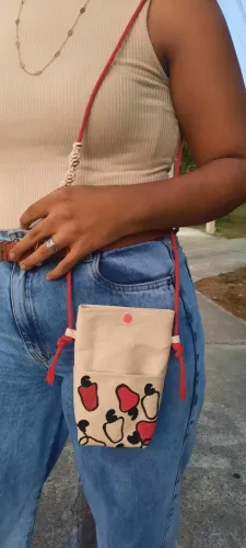 Bolsinha porta celular nordeste autoral