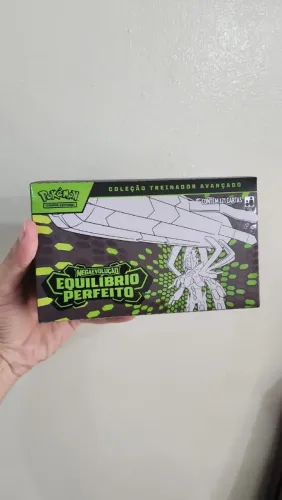 Coleção Treinador Avançado ETB Equilíbrio Perfeito