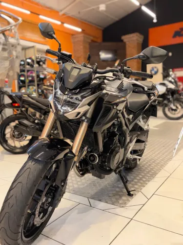 HONDA CB 500 F