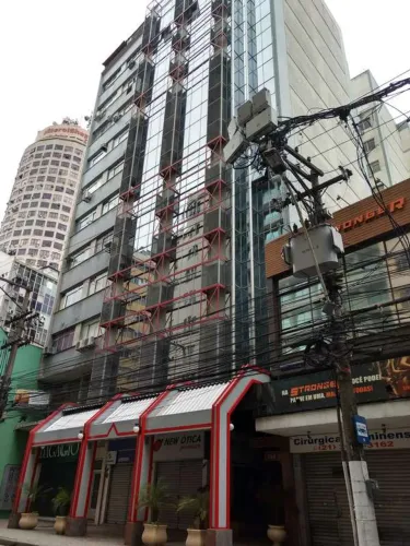 Excelente Sala comercial no melhor do Centro, melhor preço, direto c/ proprietario