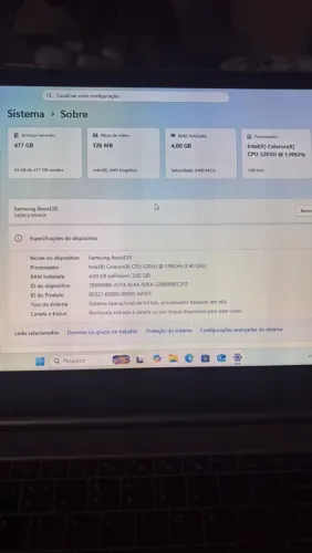 Notebook Samsung Book E20