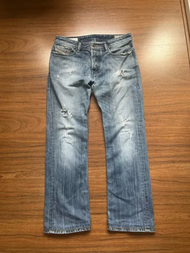calça jeans bootcut diesel