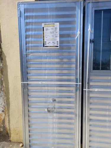 PORTAS DE ALUMÍNIO APARTIR DE R$499,99 - OFERTA INCOMPARÁVEL!