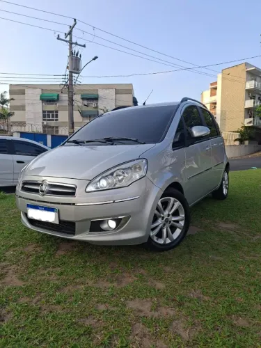 Fiat Idea Essence Dualogic 1.6 Flex 16V 5P 2014