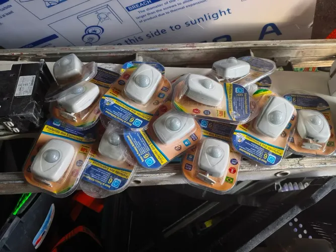 Sensores de presença pra iluminação 