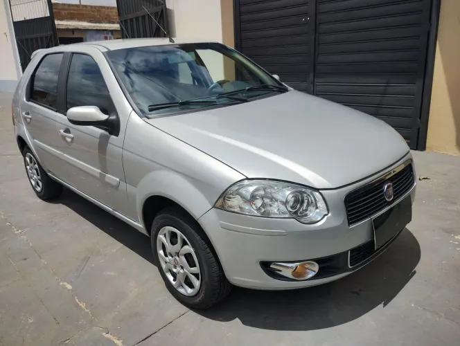 PALIO ELX ATTRACTIVE 1.0 FLEX 2010