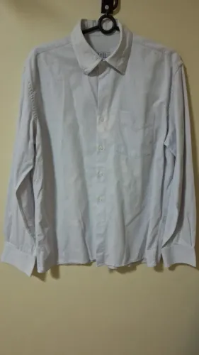 Vende-se Camisa Social tamanho 44