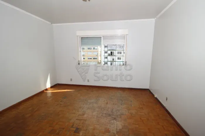 Apartamento Padrão em Pelotas