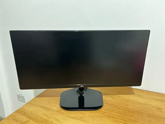 Monitor LG UltraWide 25"