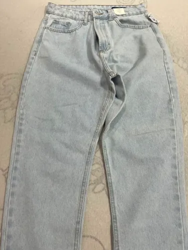 Calça Mon Jeans lavagem clara <br>Na etiqueta