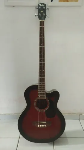 Baixo acústico 