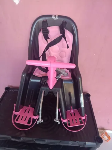 Cadeirinha infantil pra bike 