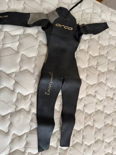 Roupa de Neoprene Orca p/ triathlon