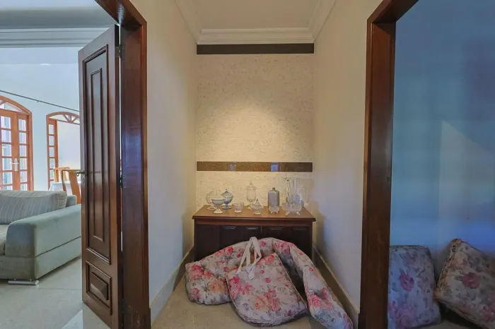 Casa à Venda - Mangabeiras, 4 Quartos, 300 m2