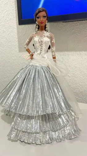 Barbie colector Holiday A.A, em comemoração dos 20 anos Holiday