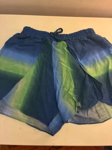 Short viscose azul e verde fada tam m