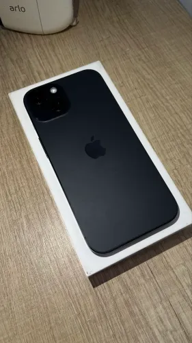 iPhone 15 novíssimo 