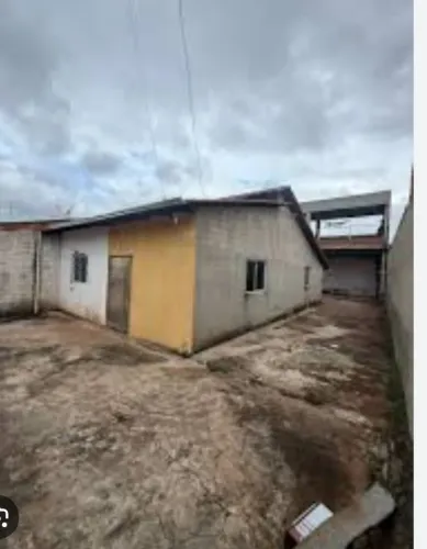 PROCURO CADA PRA ALUGAR COM GARAGEM GRANDE PRA MAIS DE 5 CARROS