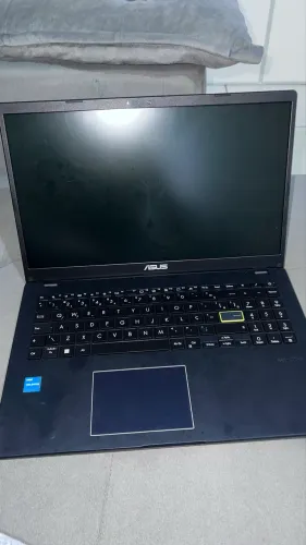 Notebook ASUS E510 Semi Novo - Pouco Uso