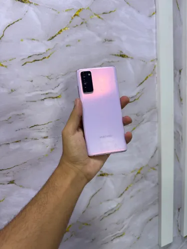 SAMSUNG S20 FE