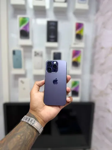 IPHONE 14 PRO 256GB<br>TELA NOVA<br>R$ 2.699,00