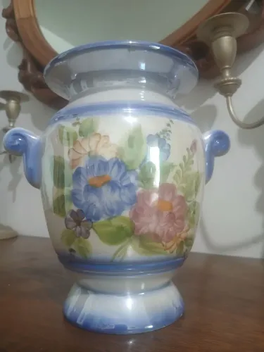 Vaso Antigo de Porcelana